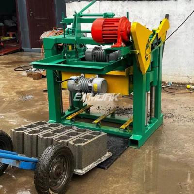 Machine à fabriquer des blocs de béton de ciment hydraulique à moteur diesel